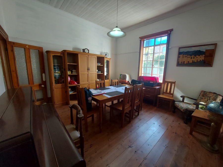 4 Bedroom Property for Sale in Uitenhage Central Eastern Cape